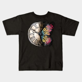 Time flies with a butterfly Kids T-Shirt